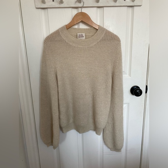 ARITZIA Little Moon Gardenia Wool Sweater - Picture 14 of 14